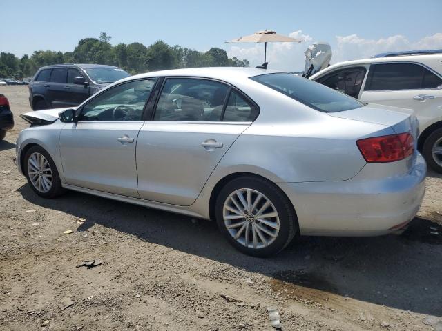 3VWLZ7AJ3BM304133 - 2011 VOLKSWAGEN JETTA SEL 银色 照片 2