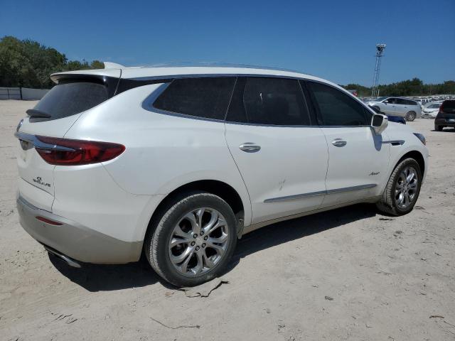 5GAERDKW7JJ264558 - 2018 BUICK ENCLAVE AVENIR WHITE photo 3