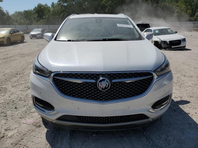 5GAERDKW7JJ264558 - 2018 BUICK ENCLAVE AVENIR WHITE photo 5