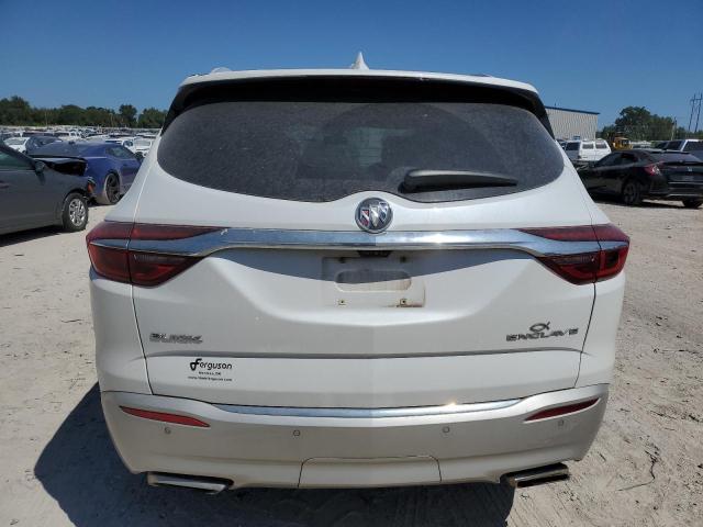 5GAERDKW7JJ264558 - 2018 BUICK ENCLAVE AVENIR WHITE photo 6