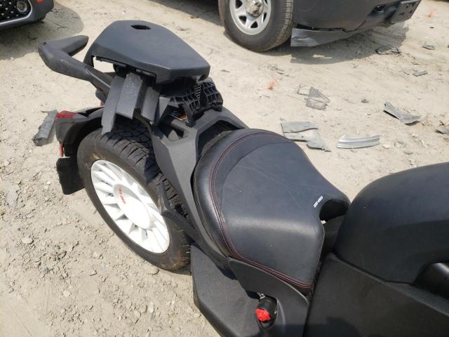 3JB2HEH22NJ004502 - 2022 CAN-AM RYKER RALLY EDITION BLACK photo 6