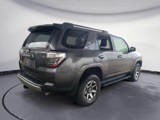 JTERU5JR0P6113794 - 2023 TOYOTA 4RUNNER SE GRAY photo 3