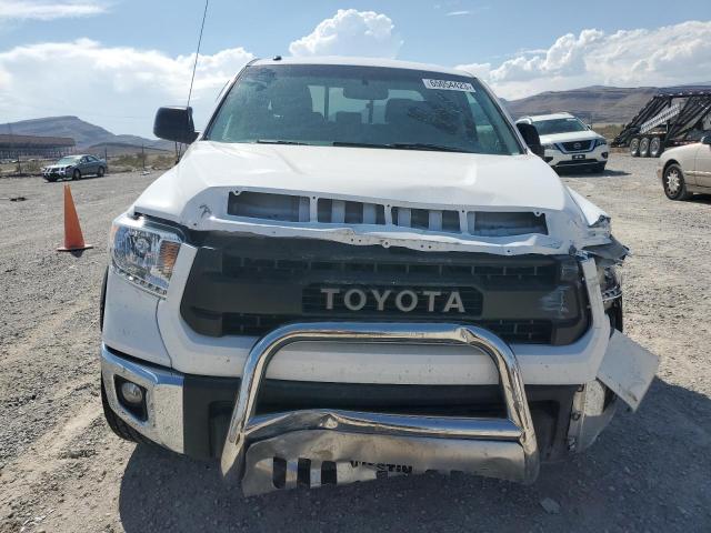 5TFUW5F13GX535242 - 2016 TOYOTA TUNDRA DOUBLE CAB SR/SR5 WHITE photo 5