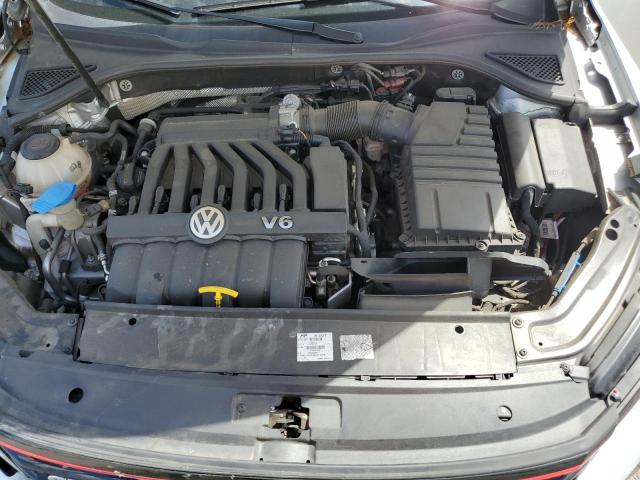 1VWJM7A34JC047703 - 2018 VOLKSWAGEN PASSAT GT SILVER photo 11