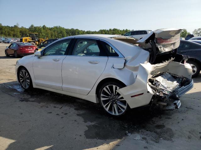 3LN6L5F98LR622169 - 2020 LINCOLN MKZ RESERVE WHITE photo 2