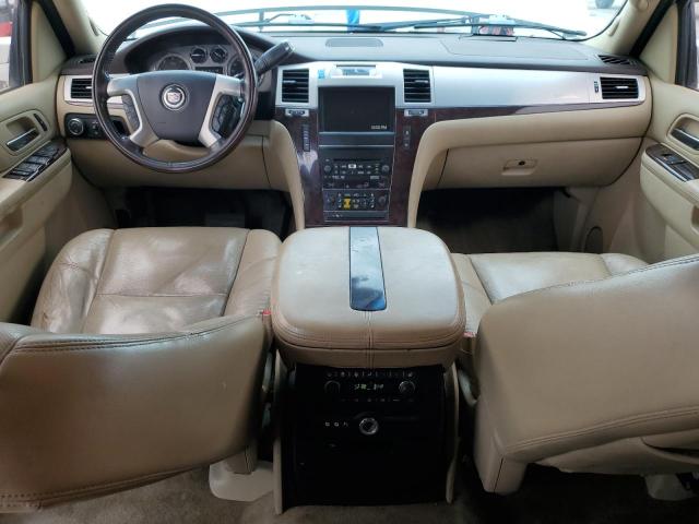 1GYS4HEF4BR395446 - 2011 CADILLAC ESCALADE ESV LUXURY CREAM photo 8