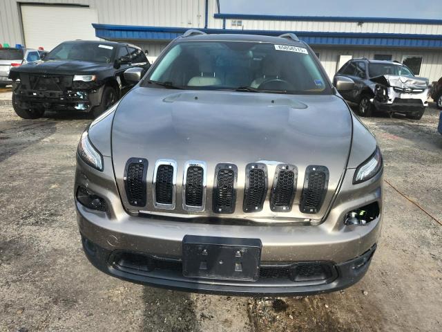 1C4PJMCS7GW332072 - 2016 JEEP CHEROKEE LATITUDE TAN photo 5