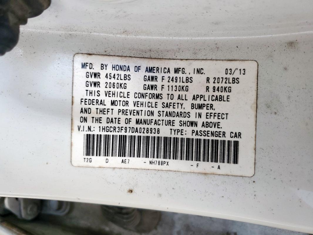 1HGCR3F97DA028938 - 2013 HONDA ACCORD TOURING WHITE photo 13