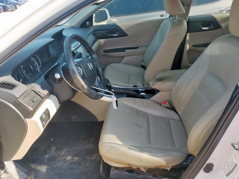 1HGCR3F97DA028938 - 2013 HONDA ACCORD TOURING WHITE photo 7