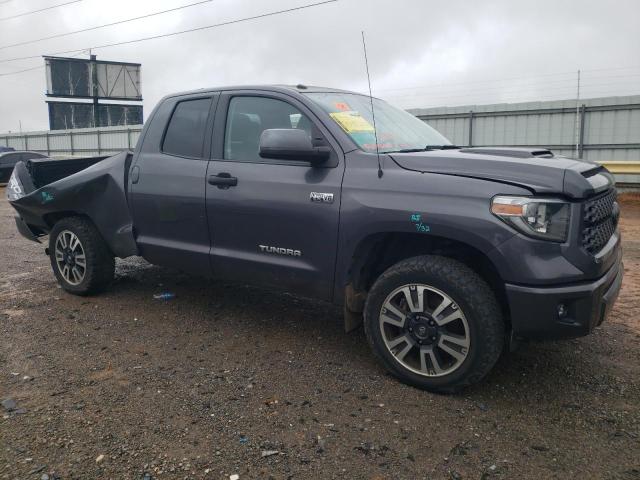 5TFUY5F14JX714357 - 2018 TOYOTA TUNDRA DOUBLE CAB SR/SR5 GRAY photo 4