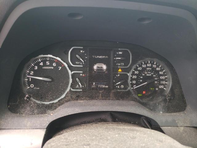 5TFUY5F14JX714357 - 2018 TOYOTA TUNDRA DOUBLE CAB SR/SR5 GRAY photo 9