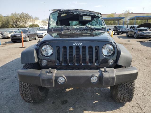 1C4BJWDG8HL715389 - 2017 JEEP WRANGLER U SPORT BLACK photo 5