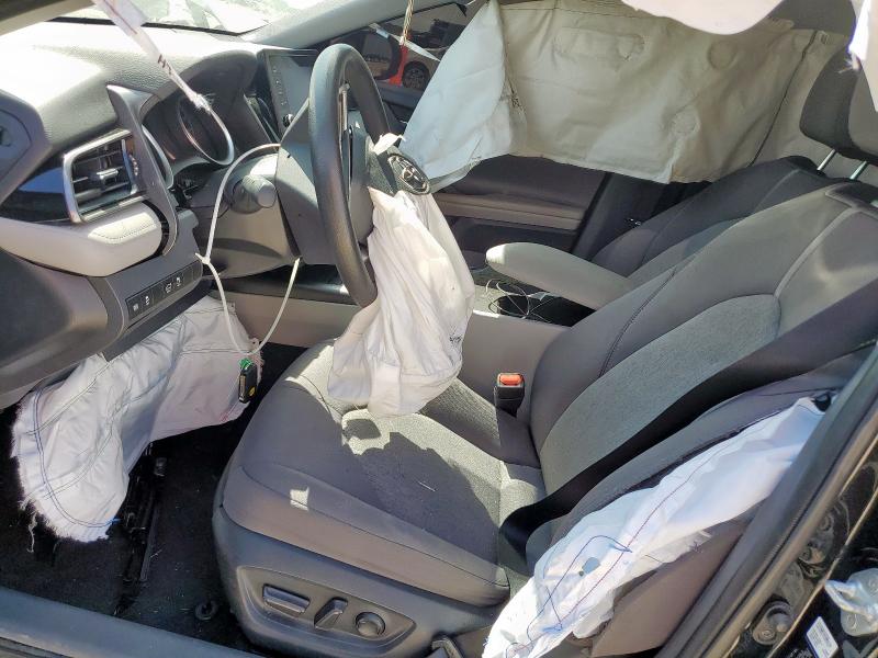 4T1C11AK6NU688372 - 2022 TOYOTA CAMRY LE BLACK photo 7