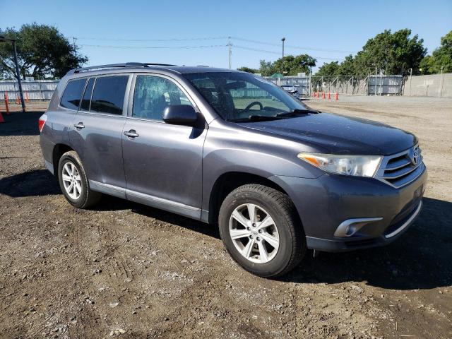 5TDBK3EHXDS272707 - 2013 TOYOTA HIGHLANDER BASE GRAY photo 4