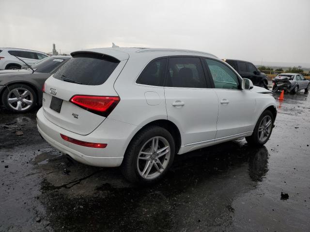 WA1LFAFP6DA019989 - 2013 AUDI Q5 PREMIUM PLUS WHITE photo 3