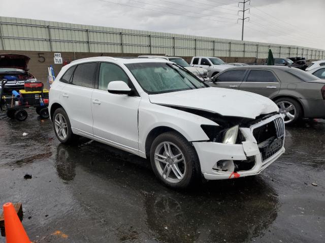 WA1LFAFP6DA019989 - 2013 AUDI Q5 PREMIUM PLUS WHITE photo 4