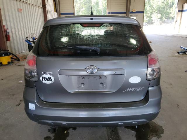 2T1KR32E17C639772 - 2007 TOYOTA COROLLA MA XR GRAY photo 6