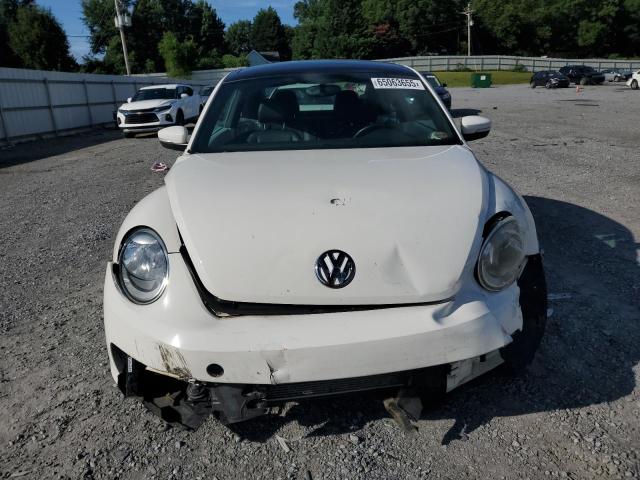 3VWJP7AT0CM611193 - 2012 VOLKSWAGEN BEETLE WHITE photo 5