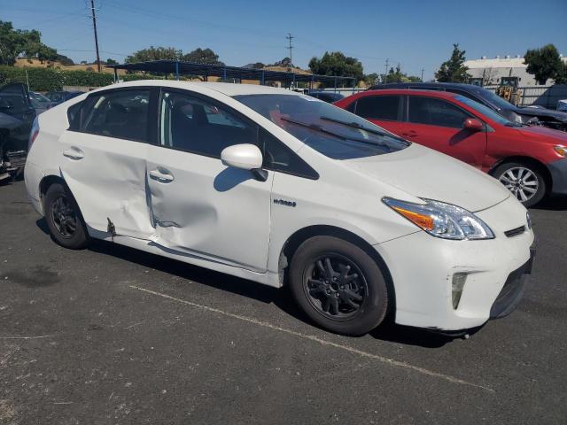 JTDKN3DU5E1741142 - 2014 TOYOTA PRIUS WHITE photo 4