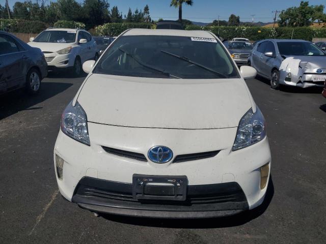 JTDKN3DU5E1741142 - 2014 TOYOTA PRIUS WHITE photo 5