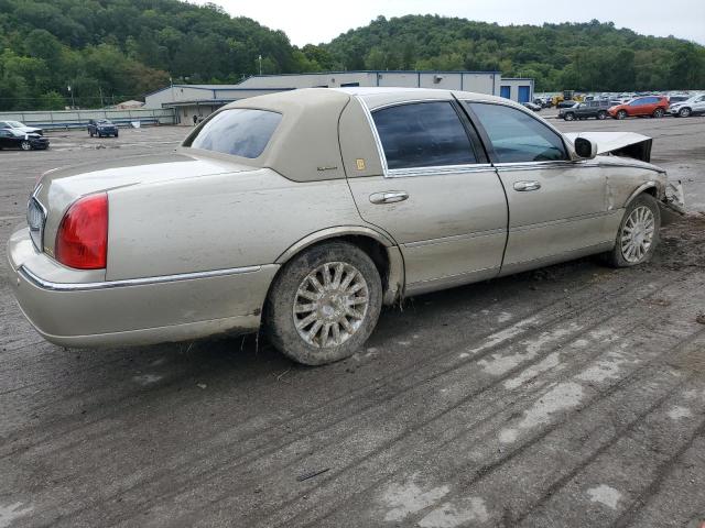 1LNHM81W54Y619379 - 2004 LINCOLN TOWN CAR EXECUTIVE BEIGE photo 3