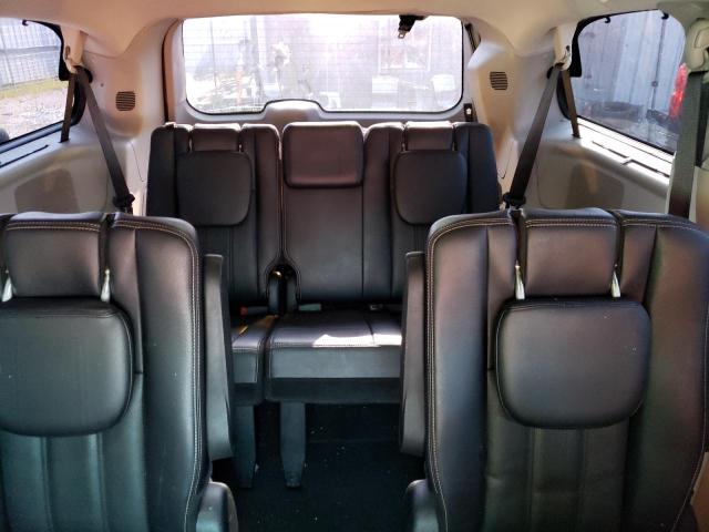 2C4RC1CG1FR629598 - 2015 CHRYSLER TOWN & COU TOURING L RED photo 10