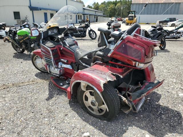 1HFSC2237XA102005 - 1999 HONDA GL1500 SE12 RED photo 3