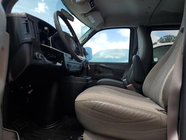 1GAZG1FG1C1168296 - 2012 CHEVROLET EXPRESS G3 LT WHITE photo 7