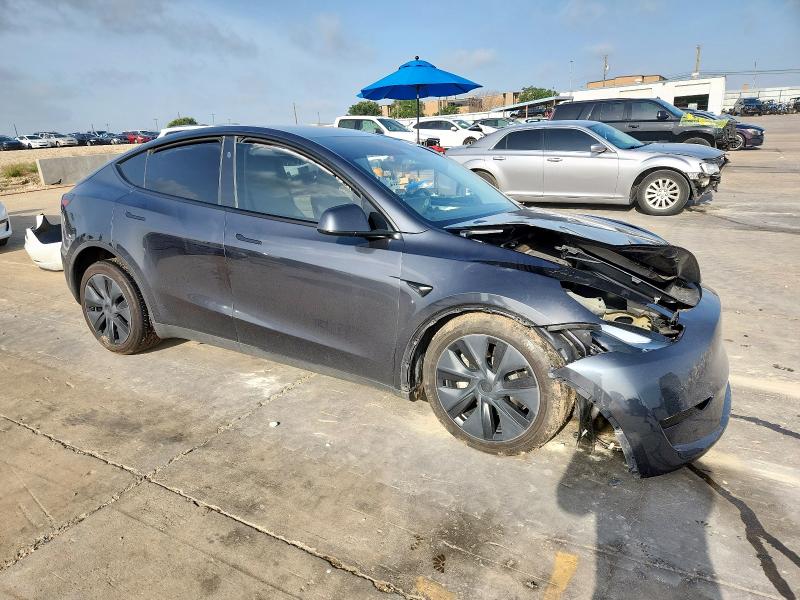 7SAYGDED4RF106941 - 2024 TESLA MODEL Y Grau Foto 4