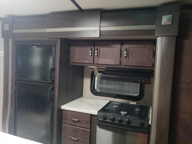 4YDT32526JB452886 - 2018 KEYSTONE OUTBACK WHITE photo 9