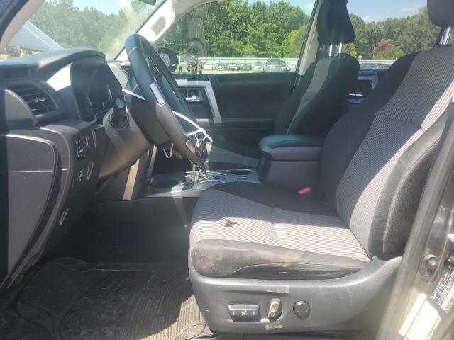 JTEZU5JR1G5140086 - 2016 TOYOTA 4RUNNER SR5 GRAY photo 7