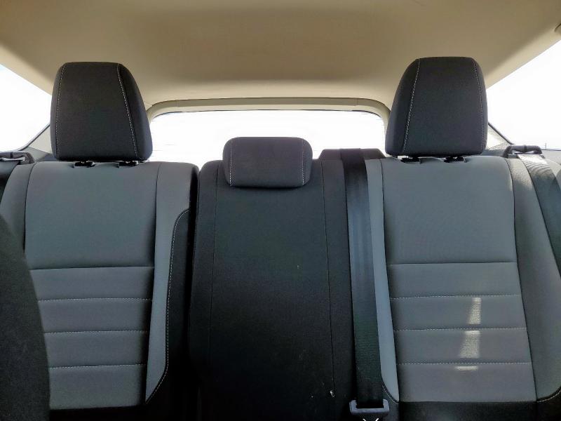 1FMCU0F70JUC34103 - 2018 FORD ESCAPE S Ақ фото 10