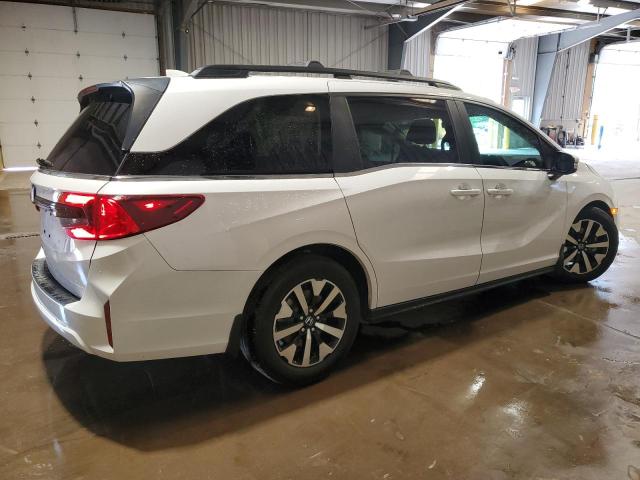 5FNRL6H64SB026700 - 2025 HONDA ODYSSEY EXL WHITE photo 3