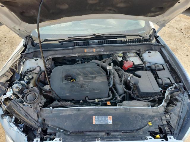 3FA6P0HD0JR227760 - 2018 FORD FUSION SE 白色 照片 11