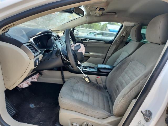 3FA6P0HD0JR227760 - 2018 FORD FUSION SE 白色 照片 7