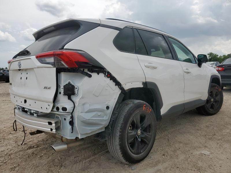 2T3W1RFVXRW320207 - 2024 TOYOTA RAV4 XLE WHITE photo 3