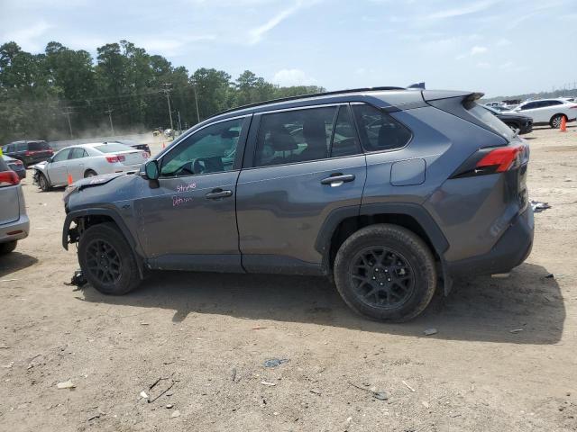 2T3W1RFV4MC117467 - 2021 TOYOTA RAV4 XLE GRAY photo 2