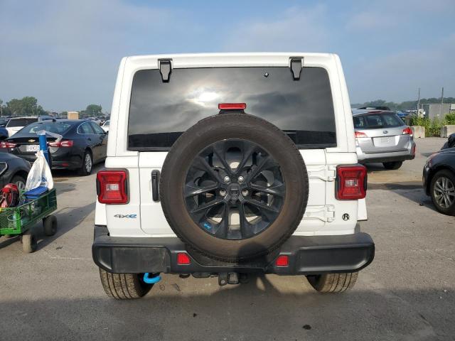 1C4JJXP6XNW178944 - 2022 JEEP WRANGLER U SAHARA 4XE WHITE photo 6
