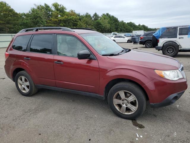 JF2SHABC3DH428040 - 2013 SUBARU FORESTER 2.5X RED photo 4