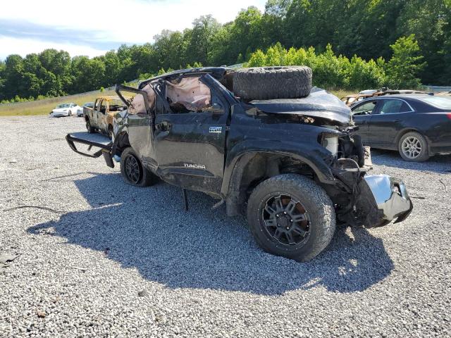 5TFUW5F11FX456716 - 2015 TOYOTA TUNDRA DOUBLE CAB SR/SR5 BLACK photo 4