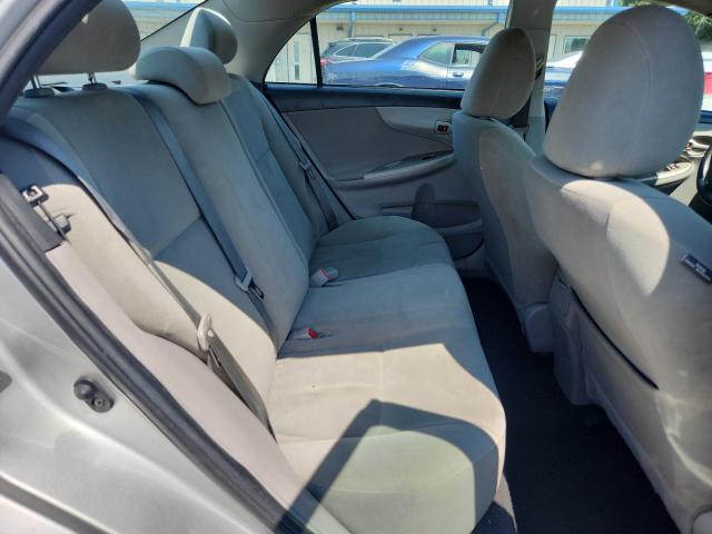 5YFBU4EE1DP161722 - 2013 TOYOTA COROLLA LE BASE SILVER photo 10