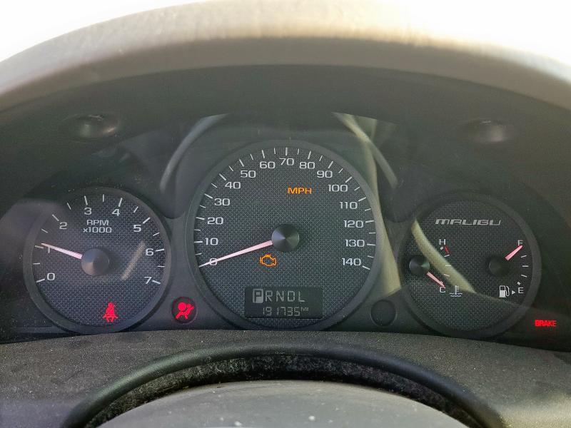 1G1ZT548X5F287467 - 2005 CHEVROLET MALIBU LS WHITE photo 9