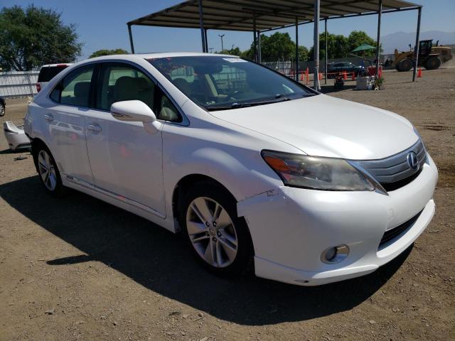 JTHBB1BA1A2033852 - 2010 LEXUS HS 250H WHITE photo 4