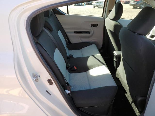 JTDKDTB32E1074432 - 2014 TOYOTA PRIUS C 白色 照片 6