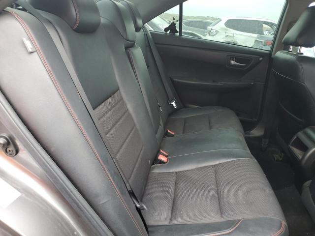 4T1BF1FK9GU198114 - 2016 TOYOTA CAMRY LE GRAY photo 10