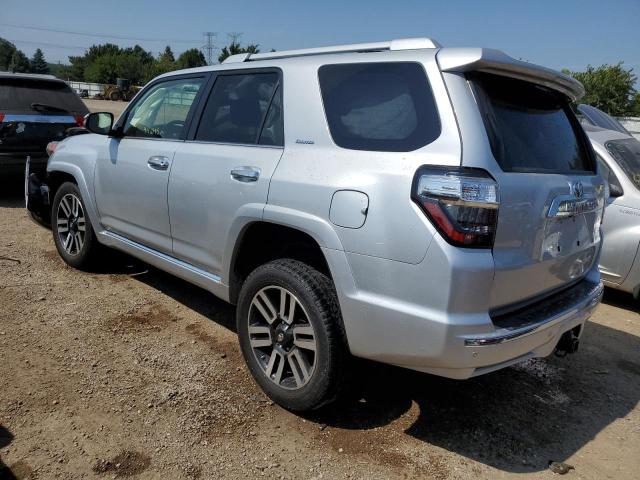 JTEBU5JR4F5242742 - 2015 TOYOTA 4RUNNER SR5 SILVER photo 2