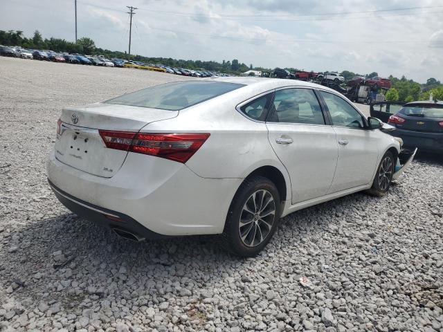 4T1BK1EB9JU278937 - 2018 TOYOTA AVALON XLE WHITE photo 3