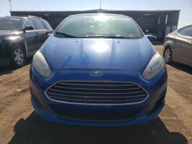 3FADP4BJ3JM128280 - 2018 FORD FIESTA SE BLUE photo 5