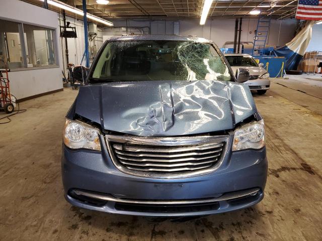 2A4RR8DG3BR784468 - 2011 CHRYSLER TOWN & COU TOURING L BLUE photo 5