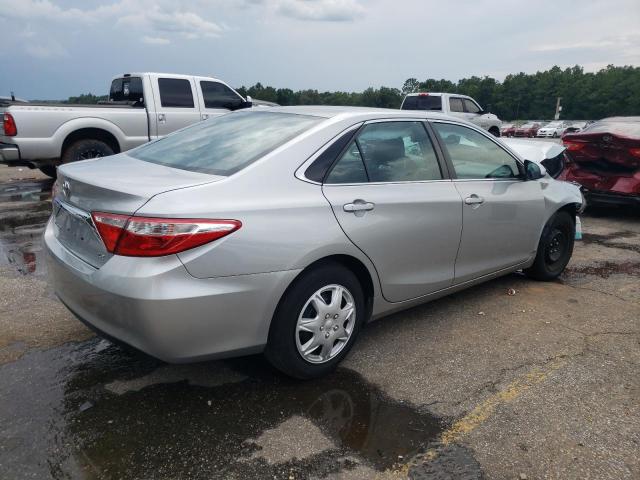 4T4BF1FK9GR546354 - 2016 TOYOTA CAMRY LE 银色 照片 3